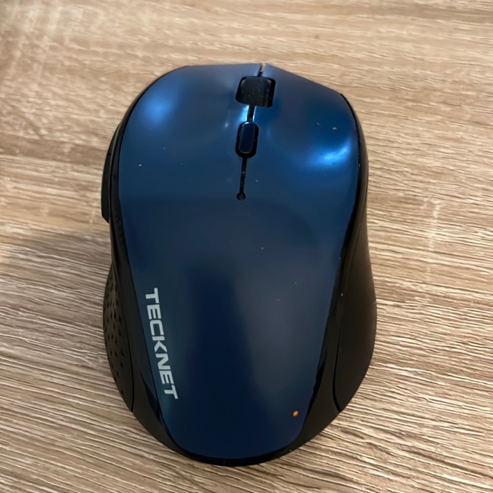 Technet wireless mouse - USB included conforms to hand $15